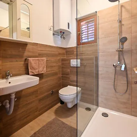 公寓 Frleta 比比涅